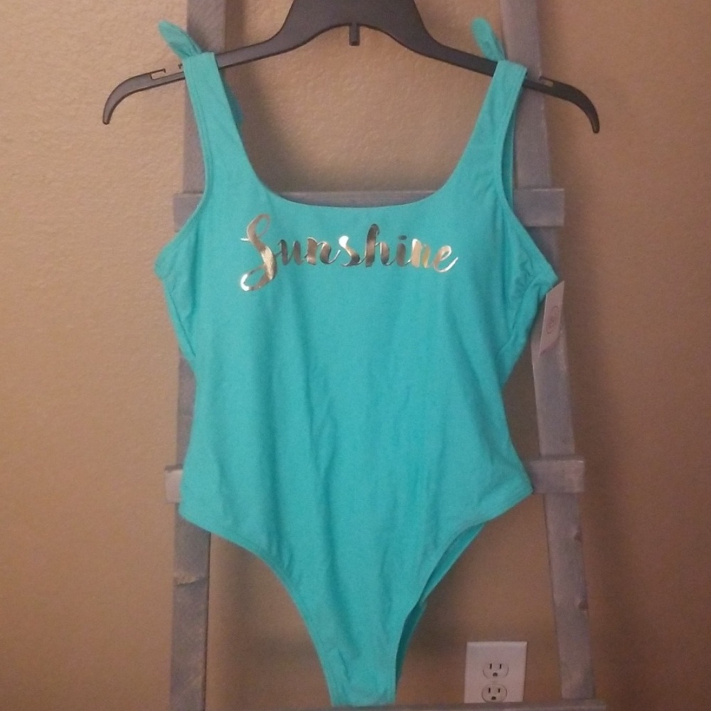 One piece swimwear